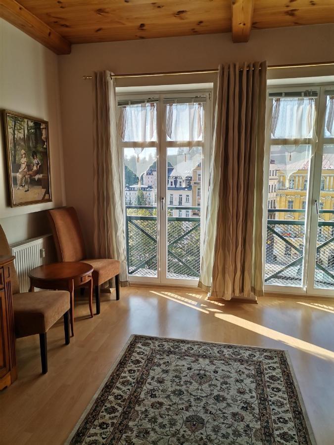 Apartment Marina 玛丽亚温泉 外观 照片